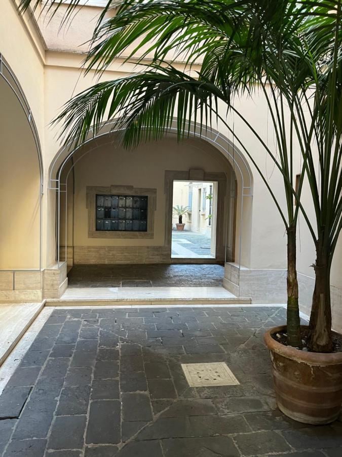 Shabby Roman Studio- Ai Fori Imperiali Extérieur photo